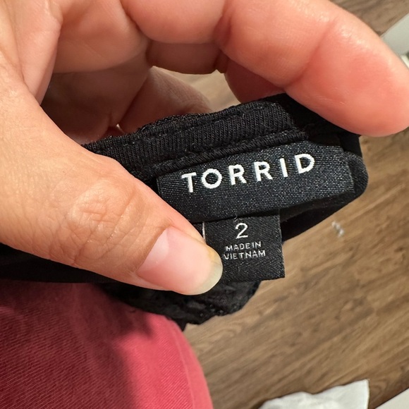 Tórrid Elegant Black Lace Women's Top 2X - Picture 6 of 6